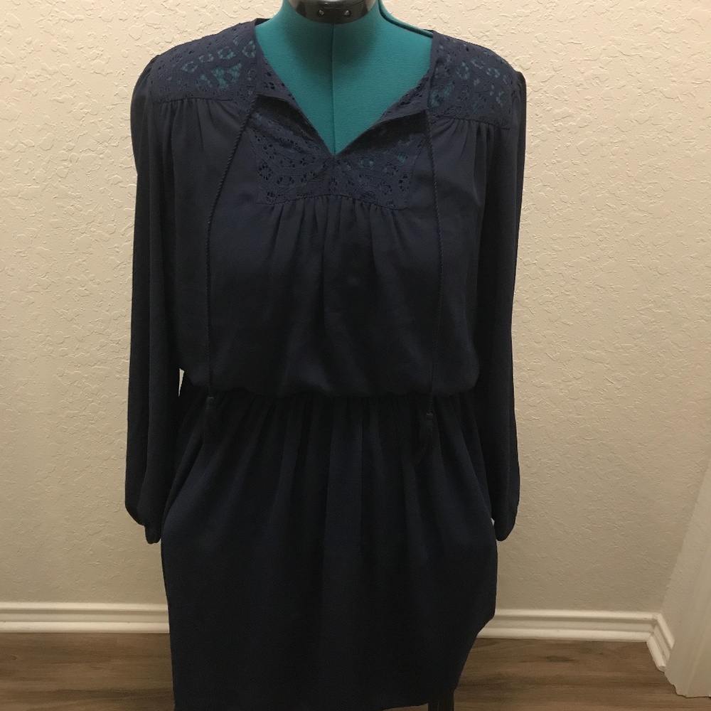 White House Black Market navy dress